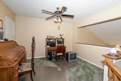 308 Parktrace Ct, Cincinnati, OH 45238 photo 27