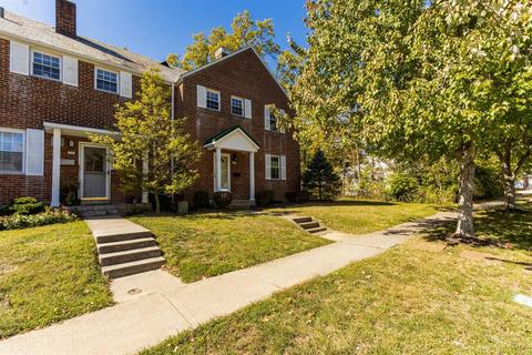 30 Burnham St, Greenhills, OH 45218 photo 1