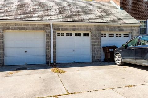 30 Burnham St, Greenhills, OH 45218 photo 21
