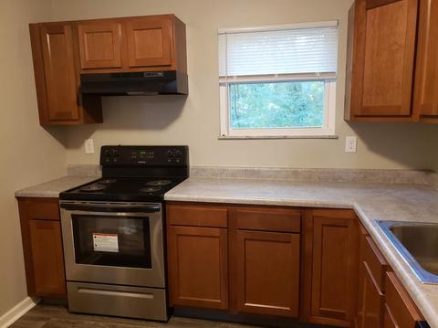 2527 Westpoint Dr, Cincinnati, OH 45231 photo 4