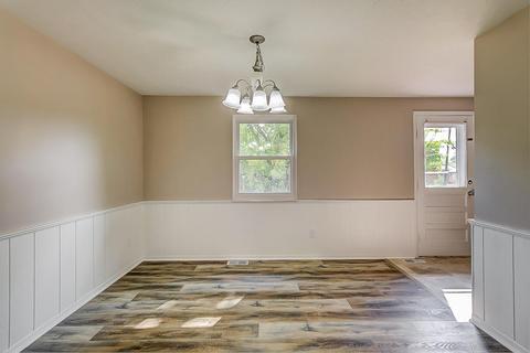 935 Harrogate Ct, Forest Park, OH 45240 photo 6