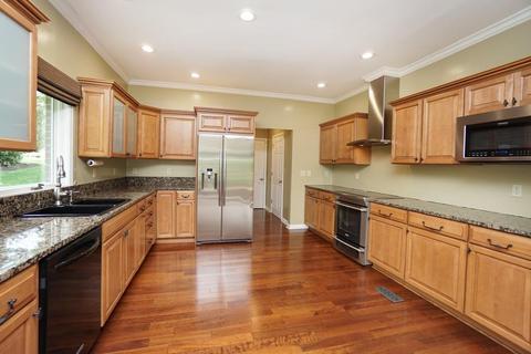 8918 Terwilligers Trl, Montgomery, OH 45249 photo 11