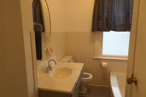 712 E St, Hamilton, OH 45013 photo 17