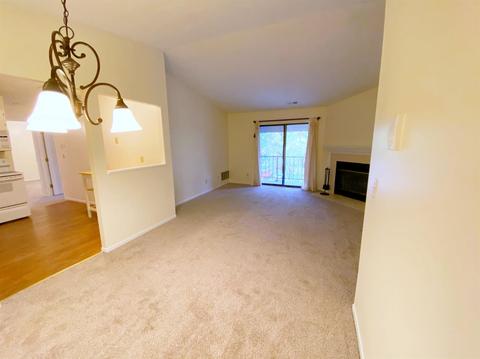 535 Davis Rd #12, Cincinnati, OH 45255 photo 3