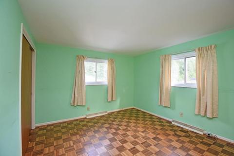 3964 Youngman Dr, Cincinnati, OH 45245 photo 9