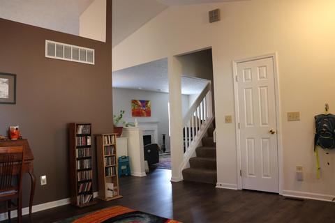 4646 Cardinal Dr, Cincinnati, OH 45244 photo 3