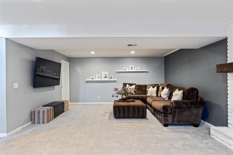 6040 Lagrange Ln, Cincinnati, OH 45239 photo 17