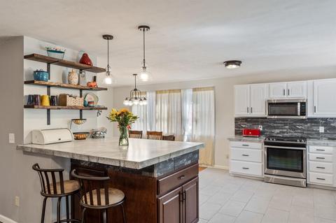 1613 Mandarin Dr, Forest Park, OH 45240 photo 7