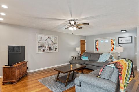 1613 Mandarin Dr, Forest Park, OH 45240 photo 6