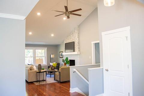 10450 Bookmark Pl, Montgomery, OH 45242 photo 4