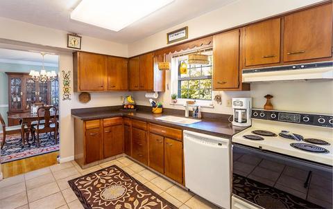 7964 Jolain Dr, Montgomery, OH 45242 photo 13