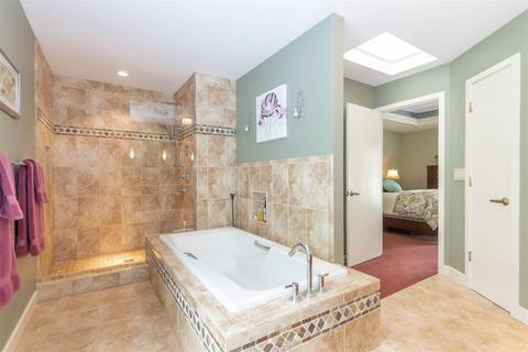 12122 Heathertree Ct, Cincinnati, OH 45249 photo 20