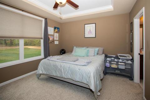 3366 Forestview Gardens Dr, Cincinnati, OH 45211 photo 11