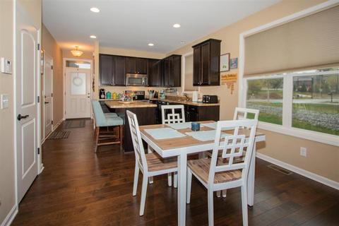 3366 Forestview Gardens Dr, Cincinnati, OH 45211 photo 6