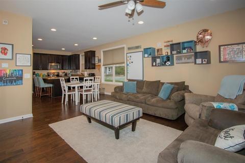 3366 Forestview Gardens Dr, Cincinnati, OH 45211 photo 4