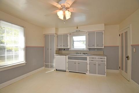 6264 Sturdy Ave, Cincinnati, OH 45230 photo 12