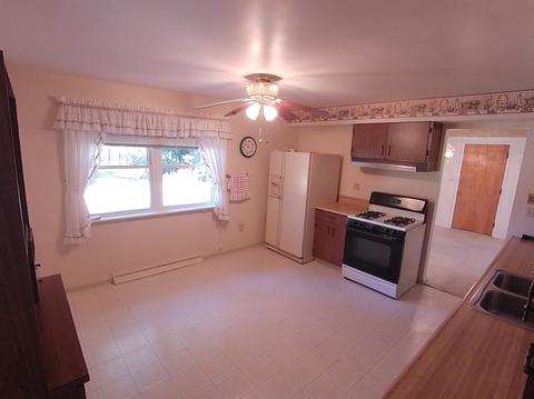 1056 Meredith Dr, Cincinnati, OH 45231 photo 13