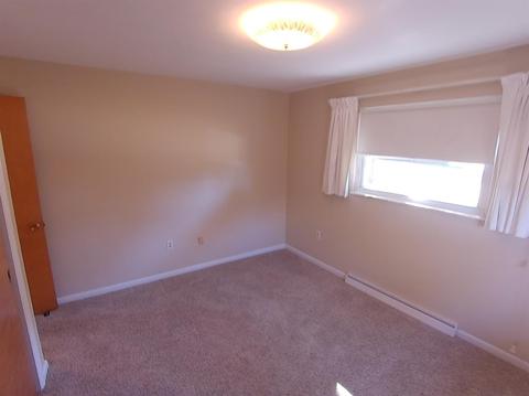 1056 Meredith Dr, Cincinnati, OH 45231 photo 17