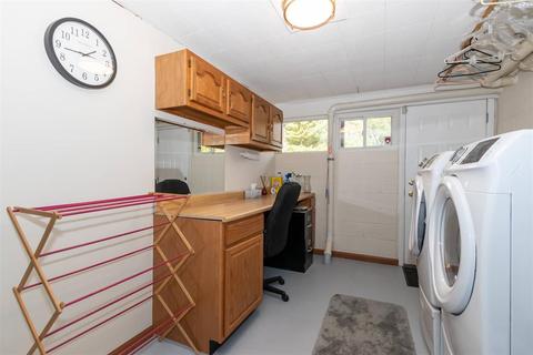 9100 Long Ln, Cincinnati, OH 45231 photo 19