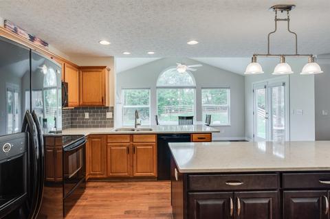 4285 Fox Ridge Dr, Batavia, OH 45103 photo 12