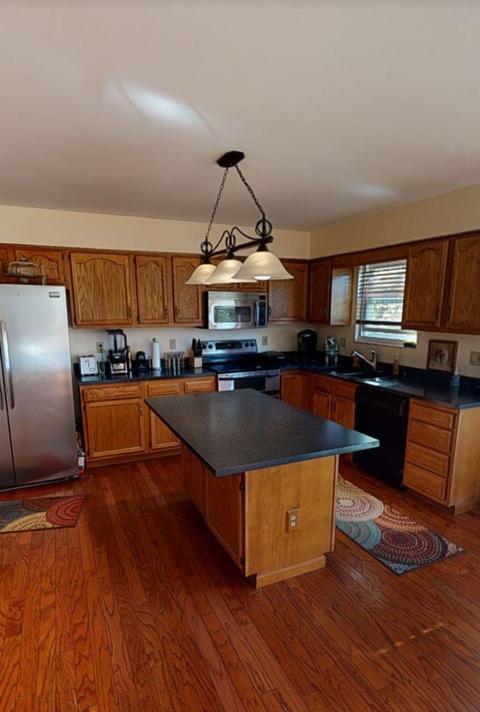 503 Clemray Dr, Cincinnati, OH 45231 photo 3