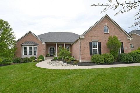 2273 Pointe Pl, Cincinnati, OH 45244 photo 1