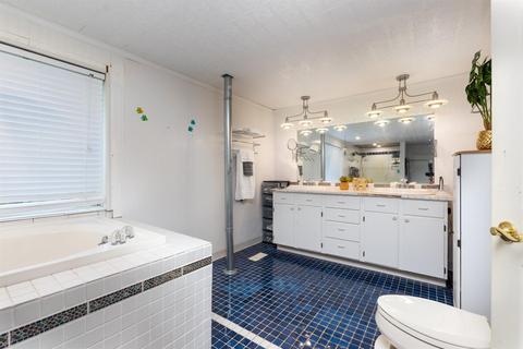 7142 Dundee Ct, Cincinnati, OH 45231 photo 26