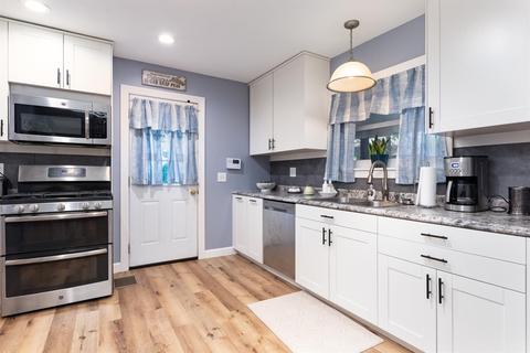 7142 Dundee Ct, Cincinnati, OH 45231 photo 6