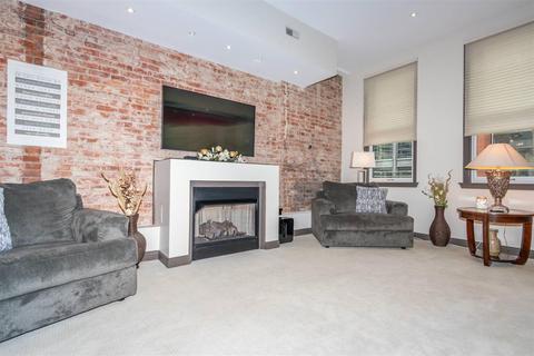 637 Walnut St #2, Cincinnati, OH 45202 photo 23