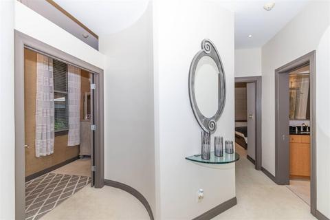 637 Walnut St #2, Cincinnati, OH 45202 photo 30
