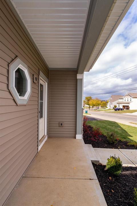 5861 Rhode Island Ave, Cincinnati, OH 45237 photo 4