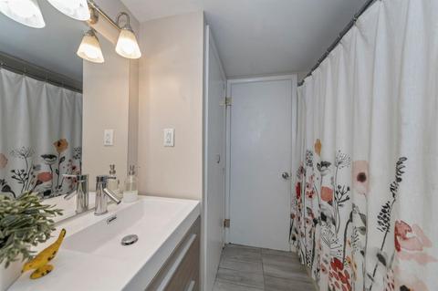 1728 Springdale Rd, Cincinnati, OH 45231 photo 11