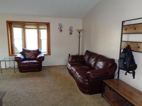 5666 Bluepine Dr, Cincinnati, OH 45247 photo 6