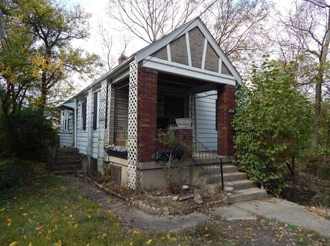 1425 Beech Ave, Cincinnati, OH 45205 photo 2