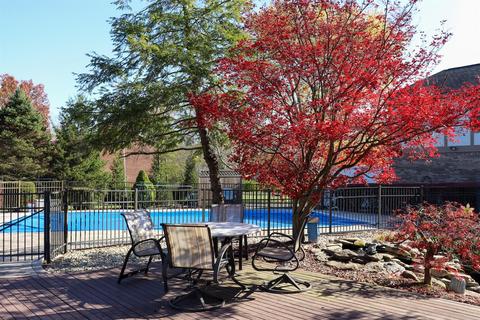1196 Locust Corner Rd, Cincinnati, OH 45245 photo 13