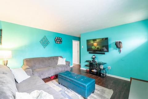 12137 Westerly Dr, Cincinnati, OH 45231 photo 4