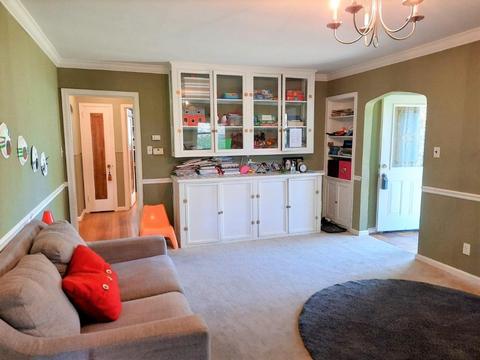 9752 Winton Rd, Springfield Twp., OH 45321 photo 5