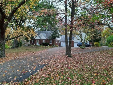 9752 Winton Rd, Springfield Twp., OH 45321 photo 1