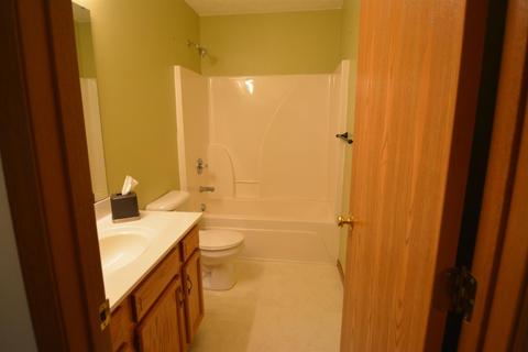 117 Azure View Ct, Hamilton Township, OH 45039 photo 9