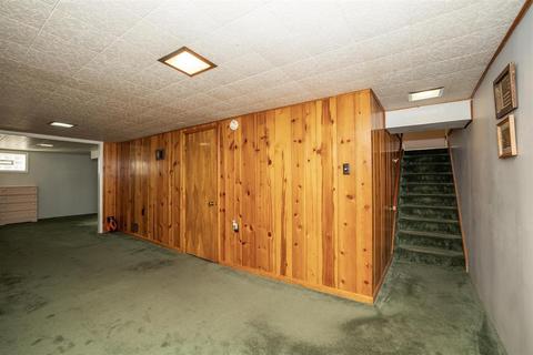9147 Coogan Dr, Cincinnati, OH 45231 photo 15