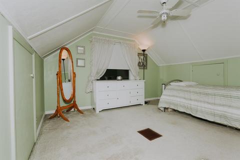1649 Centerridge Ave, Cincinnati, OH 45231 photo 16