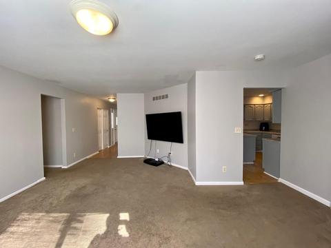 9314 Bluegate Dr, Cincinnati, OH 45231 photo 7
