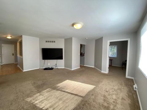 9314 Bluegate Dr, Cincinnati, OH 45231 photo 6