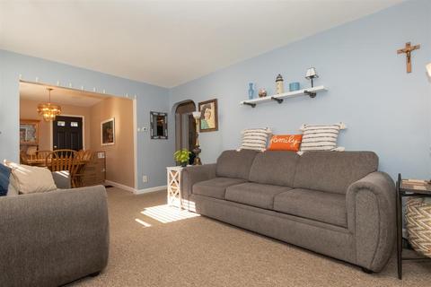 8423 Wicklow Ave, Cincinnati, OH 45236 photo 6