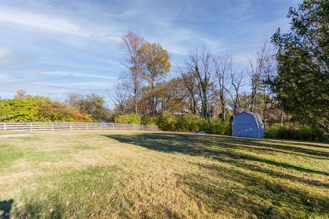 4740 Vicbarb Ln, Cincinnati, OH 45244 photo 14