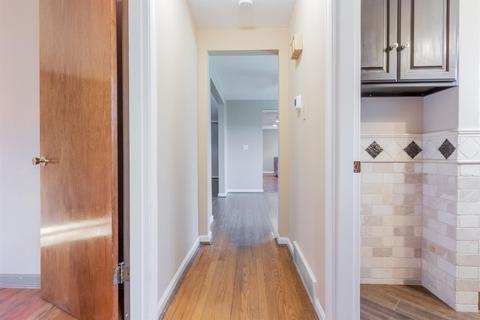 4740 Vicbarb Ln, Cincinnati, OH 45244 photo 35