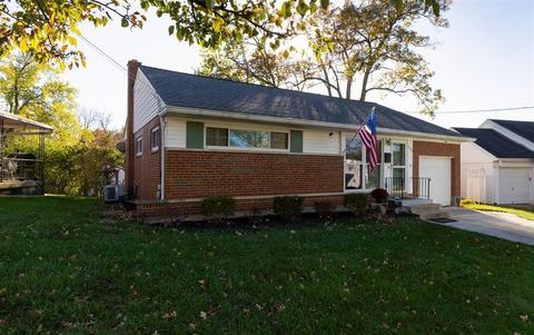 1033 Hollytree Dr, Cincinnati, OH 45231 photo 2
