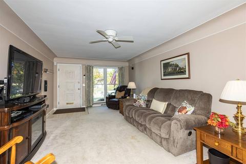 1033 Hollytree Dr, Cincinnati, OH 45231 photo 6