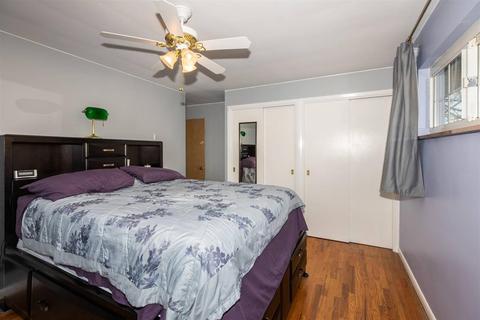 1033 Hollytree Dr, Cincinnati, OH 45231 photo 15