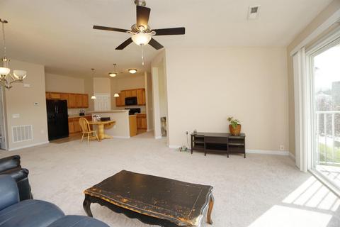 2075 Commons Cir, Batavia, OH 45103 photo 7
